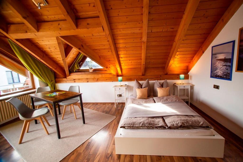 Haus Rose Bed and Breakfast Allensbach Eksteriør billede