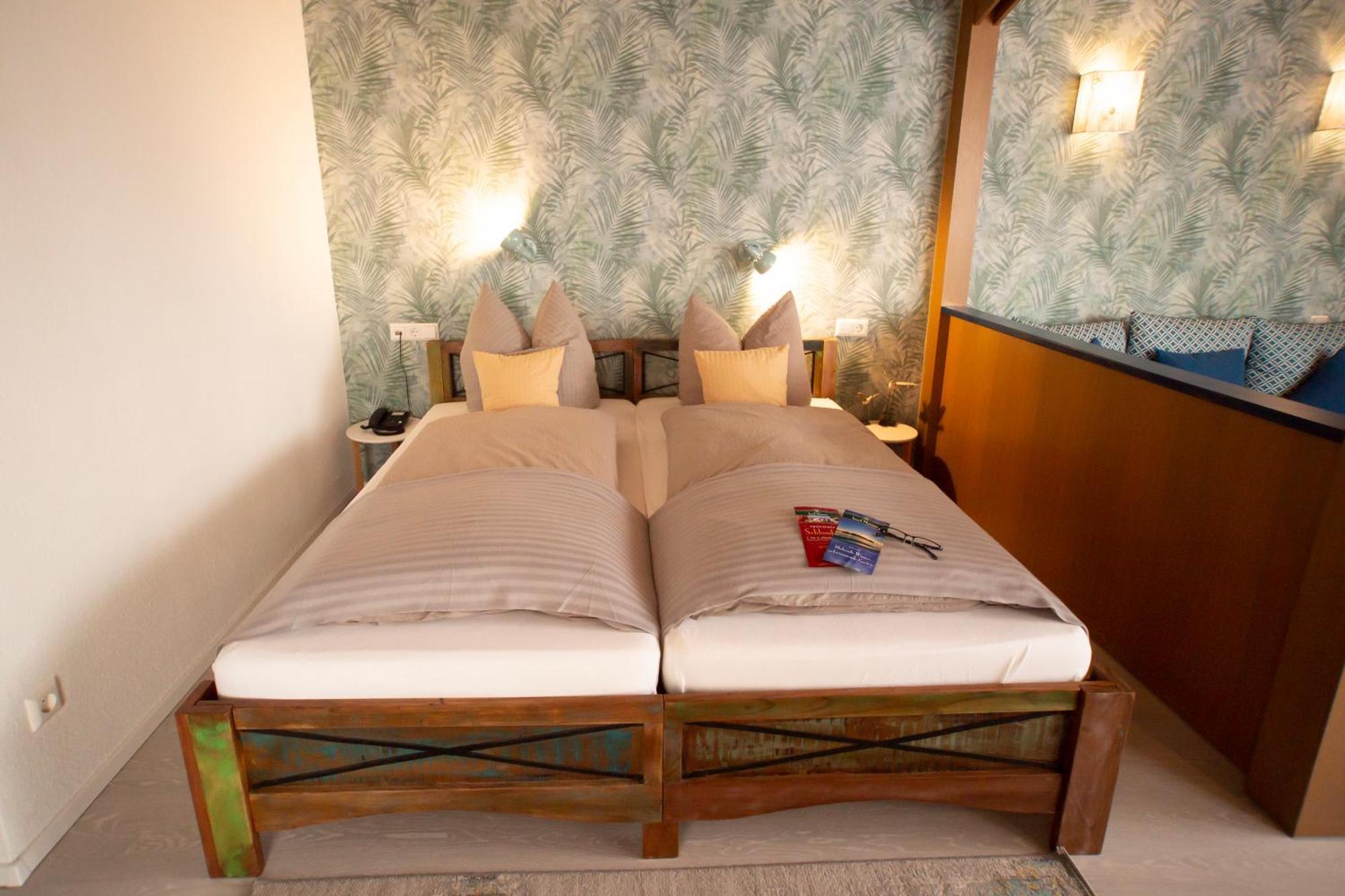 Haus Rose Bed and Breakfast Allensbach Eksteriør billede