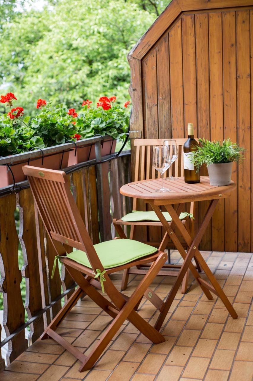 Haus Rose Bed and Breakfast Allensbach Eksteriør billede